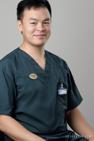 Dr Glenn Hoa